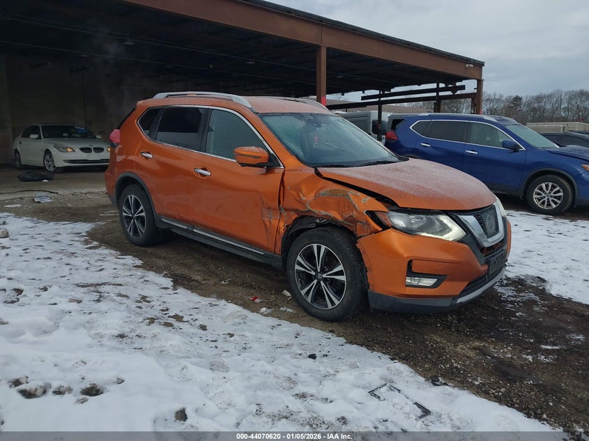 2017 Nissan Rogue Sl