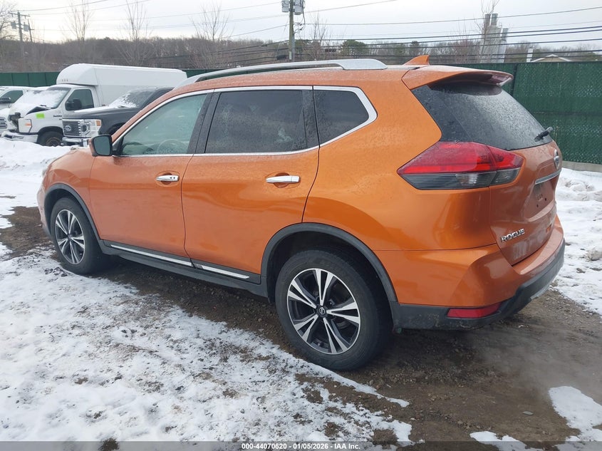 2017 Nissan Rogue Sl