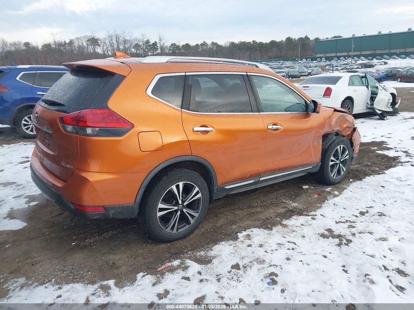 2017 Nissan Rogue Sl