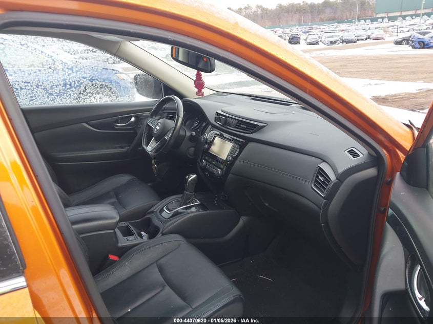 2017 Nissan Rogue Sl