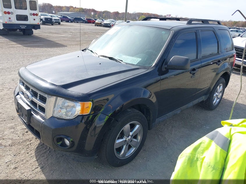 2012 Ford Escape 3.0 Xlt black Lot 111044070682 Vin 1FMCU0DG6CKB84910