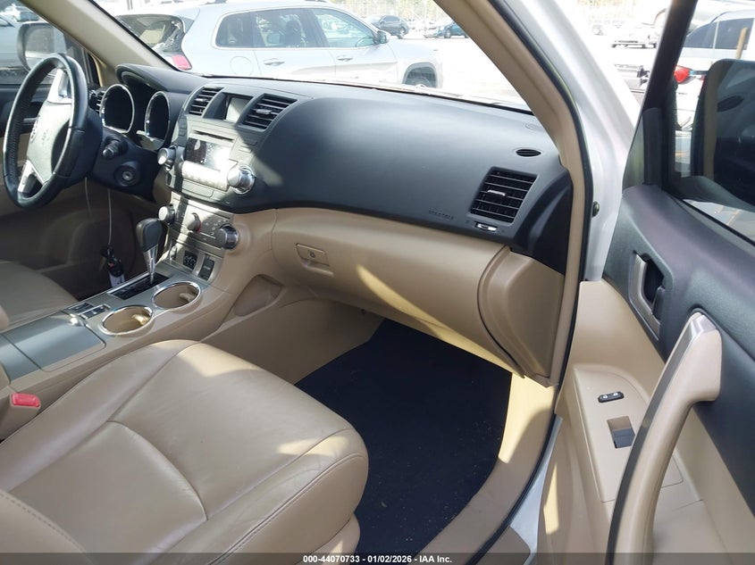 2011 Toyota Highlander Se V6