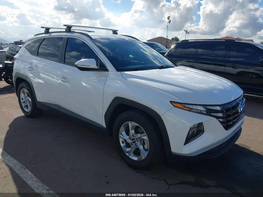HYUNDAI TUCSON 2022. Lot# 44070806. VIN 5NMJB3AE4NH111250. Photo 1