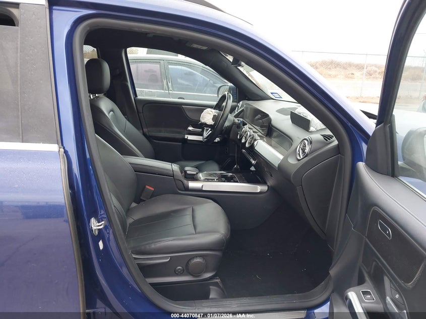 2022 Mercedes-Benz Glb 250