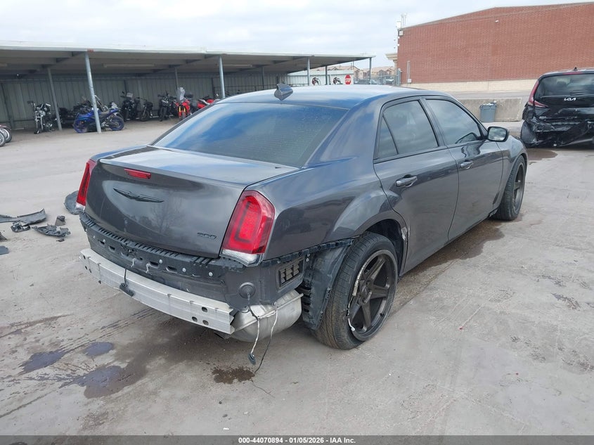 2021 Chrysler 300 Touring