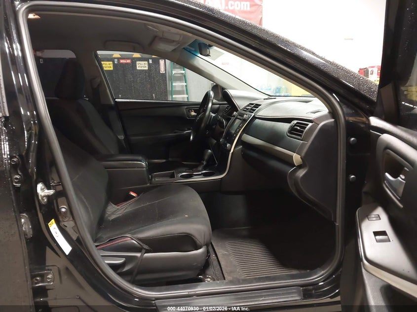 2016 Toyota Camry Se