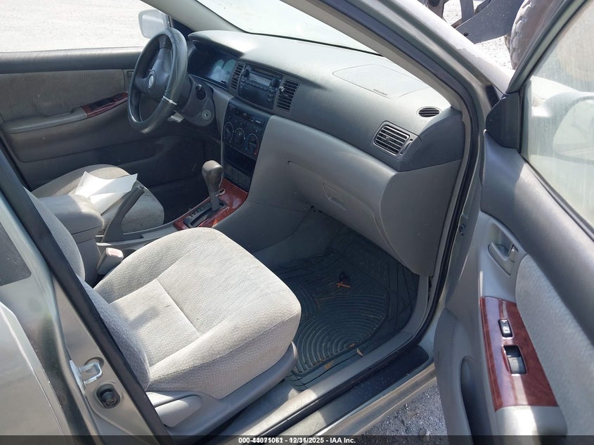 2004 Toyota Corolla Le