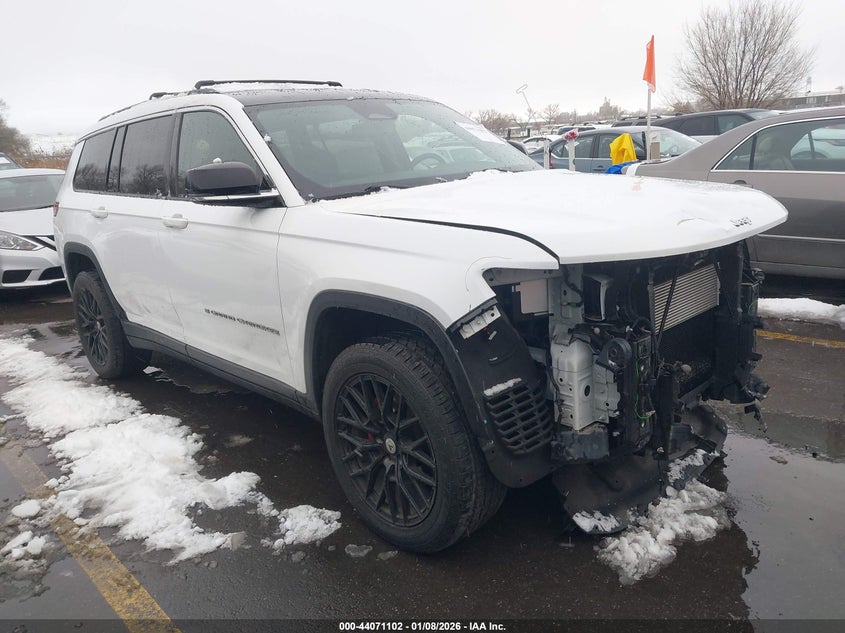 2022 Jeep Grand Cherokee L Limited 4X4