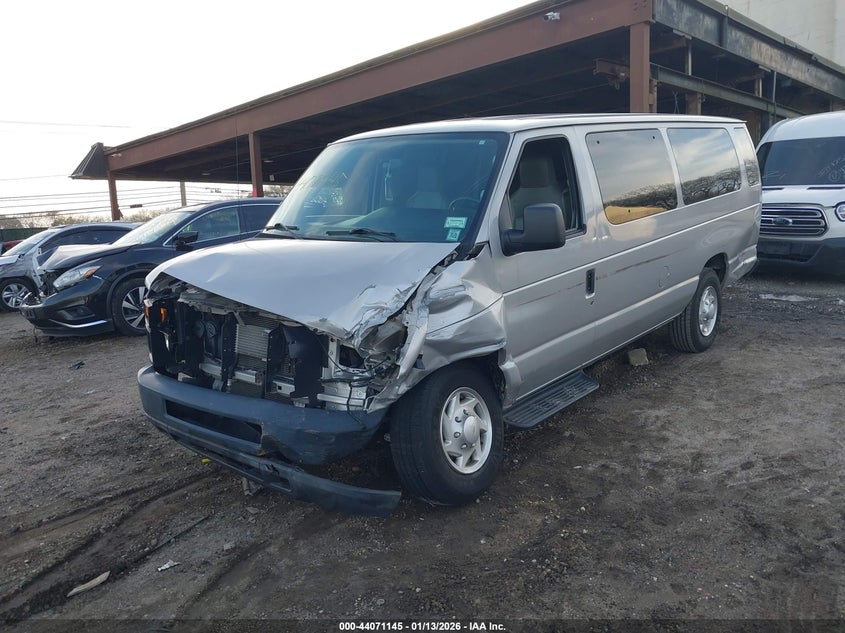 2014 Ford E-350 Super Duty Xl