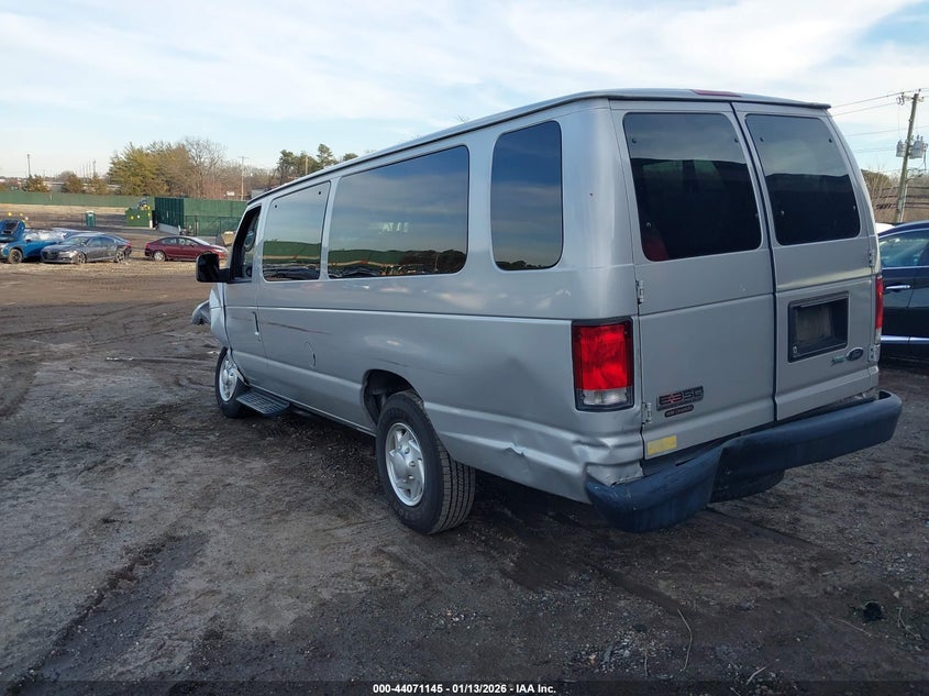2014 Ford E-350 Super Duty Xl