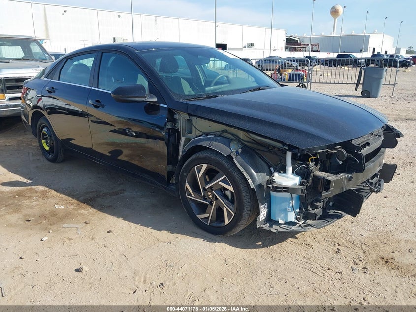 KMHLS4DG7SU004558 2025 Hyundai Elantra Sel Convenience auction photo 1