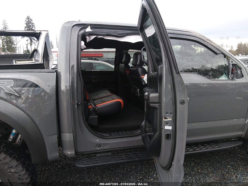 VIN 1FTFW1RG8JFA07095 2018 FORD F-150 RAPTOR