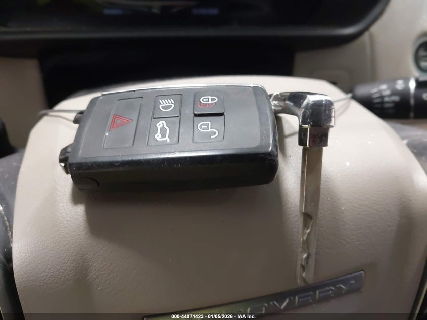 VIN SALRR2RV1K2404156 2019 LAND ROVER DISCOVERY HSE