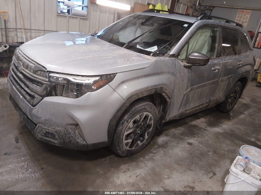 2025 Subaru Forester Premium