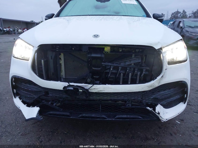 MERCEDES-BENZ AMG GLE 53 COUPE - zdjęcie 17