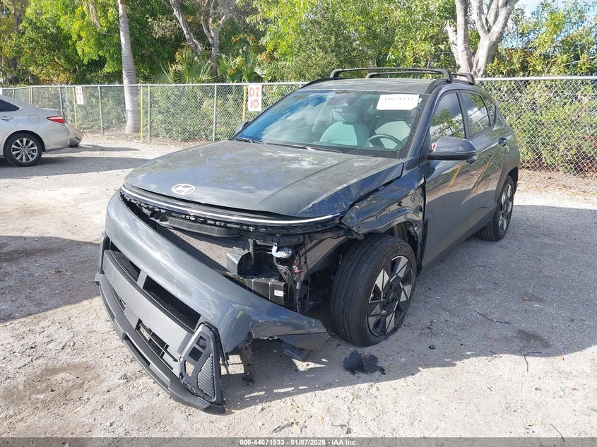 2024 HYUNDAI KONA auction photo 6