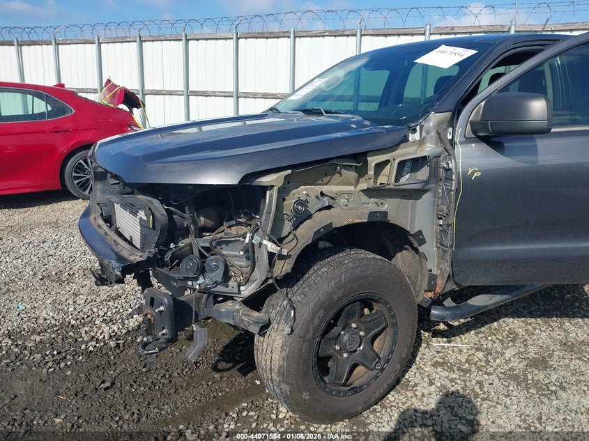 VIN 1FTER4EH9LLA28660 2020 FORD RANGER XL