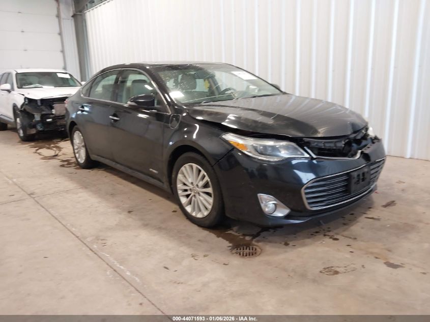 2013 Toyota Avalon Hybrid