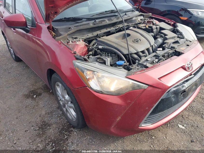 VIN 3MYDLBYV0HY165036 2017 TOYOTA YARIS IA