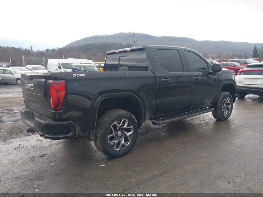 2024 GMC Sierra 1500 4Wd Short Box Slt