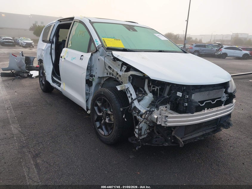 2C4RC1GG4LR290485 2020 Chrysler Pacifica Limited auction photo 1