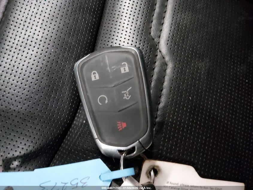 2017 Cadillac Xt5 Platinum VIN: 1GYKNFRSXHZ128538 Lot: 44071755