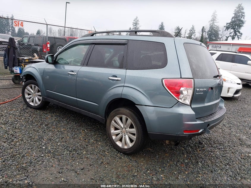 Vin: jf2shaec5bh743656, lot: 44567639, subaru forester 2.5x limited 20113
