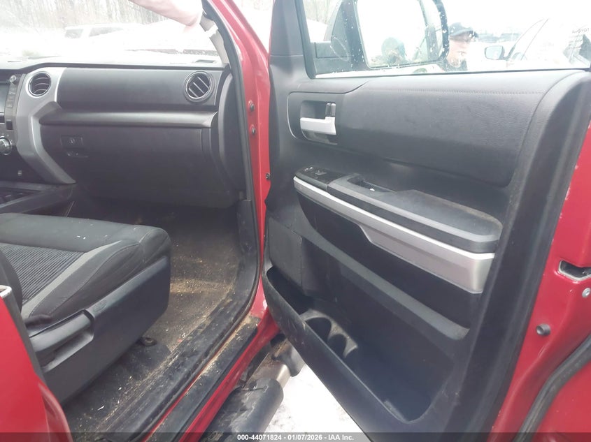 2017 Toyota Tundra Sr5 5.7L V8