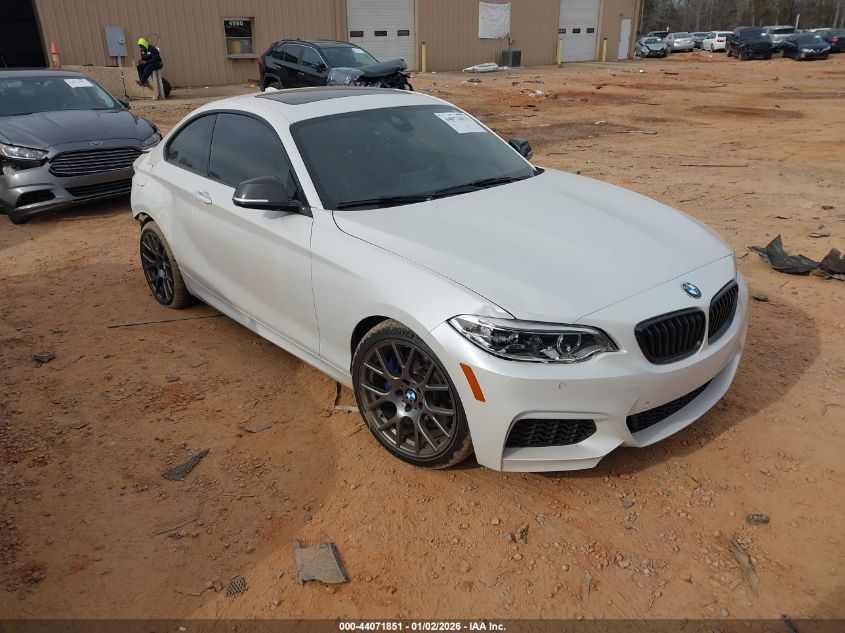 2016 BMW M235I