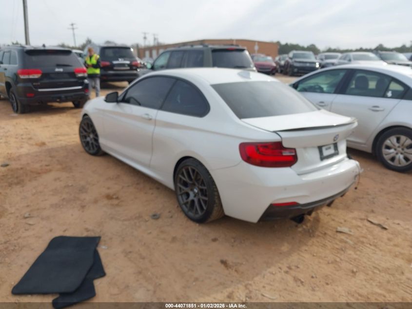 2016 BMW M235I