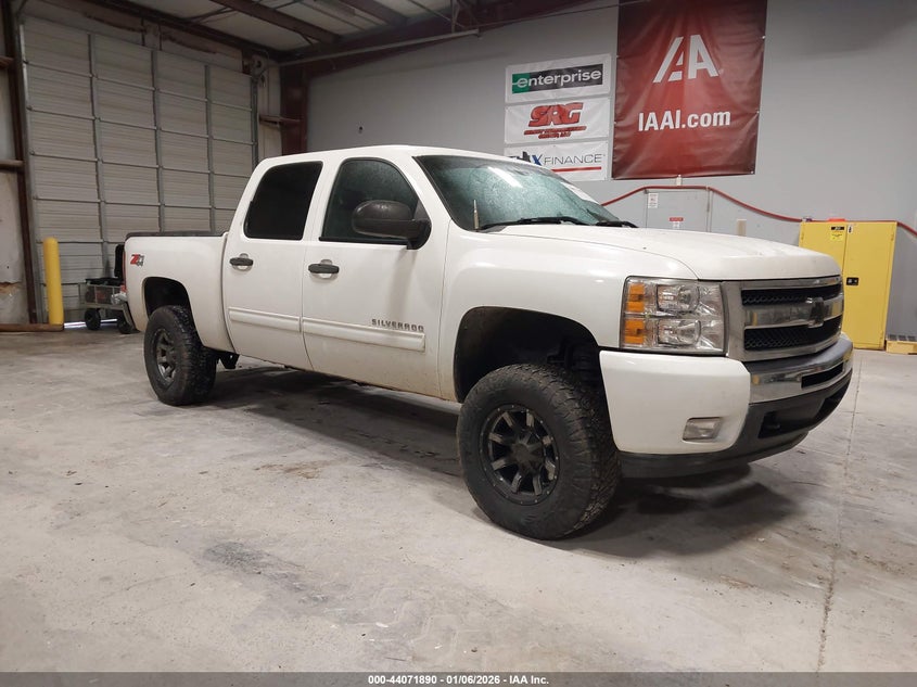 3GCPKSE31BG134697 2011 Chevrolet Silverado 1500 Lt auction photo 1