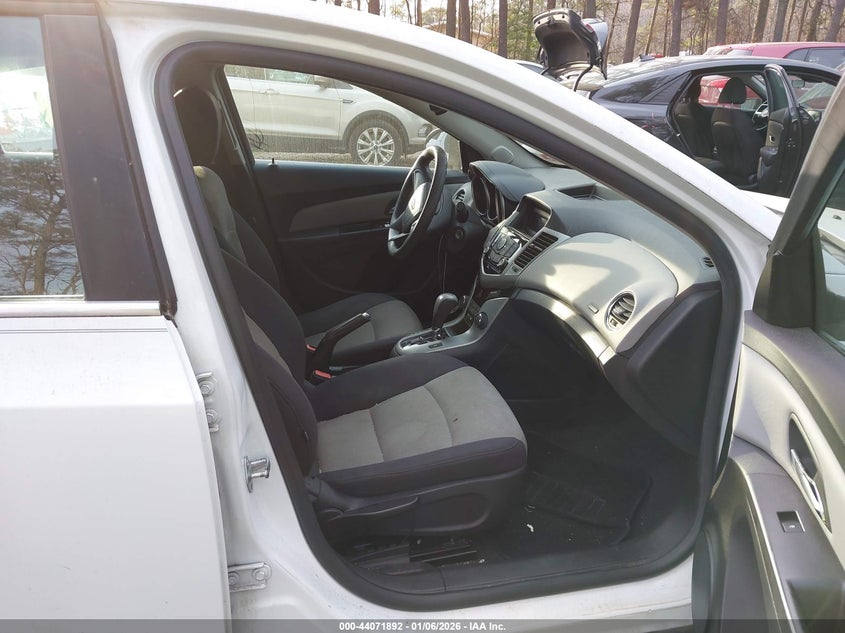 2012 Chevrolet Cruze Ls