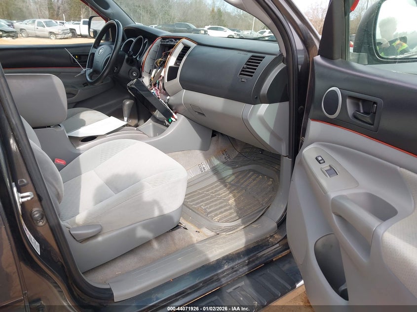 2010 Toyota Tacoma Base V6