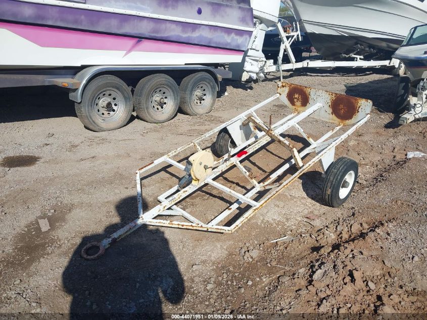 1980 Equipment Gse 003