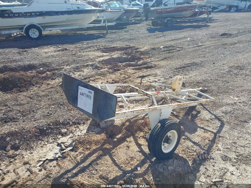 1980 Equipment Gse 003