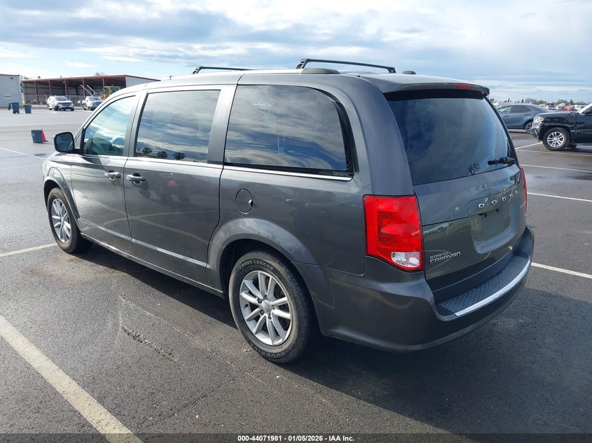 Vin: 2c4rdgcg5jr250130, lot: 44567809, dodge grand caravan sxt 20183