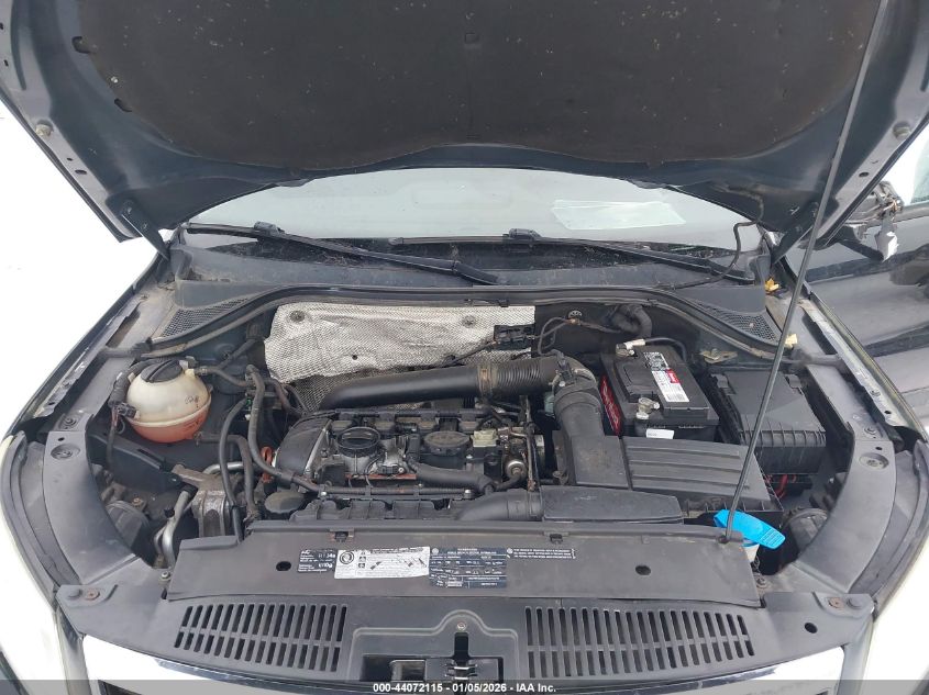 2010 Volkswagen Tiguan S VIN: WVGBV7AX9AW515510 Lot: 44072115