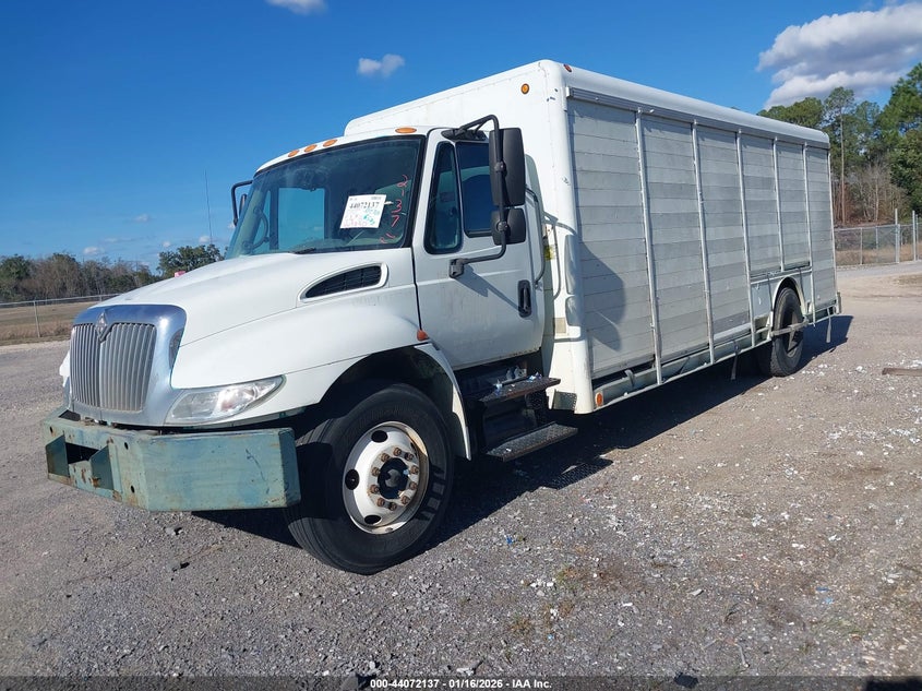 2003 International 4000 4300