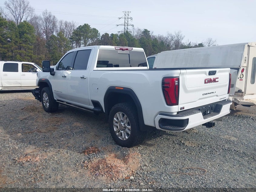 2025 GMC SIERRA 3500HD auction photo 3