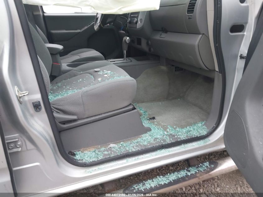 2016 Nissan Frontier Sv