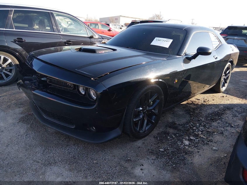 2016 Dodge Challenger 392 Hemi Scat Pack Shaker