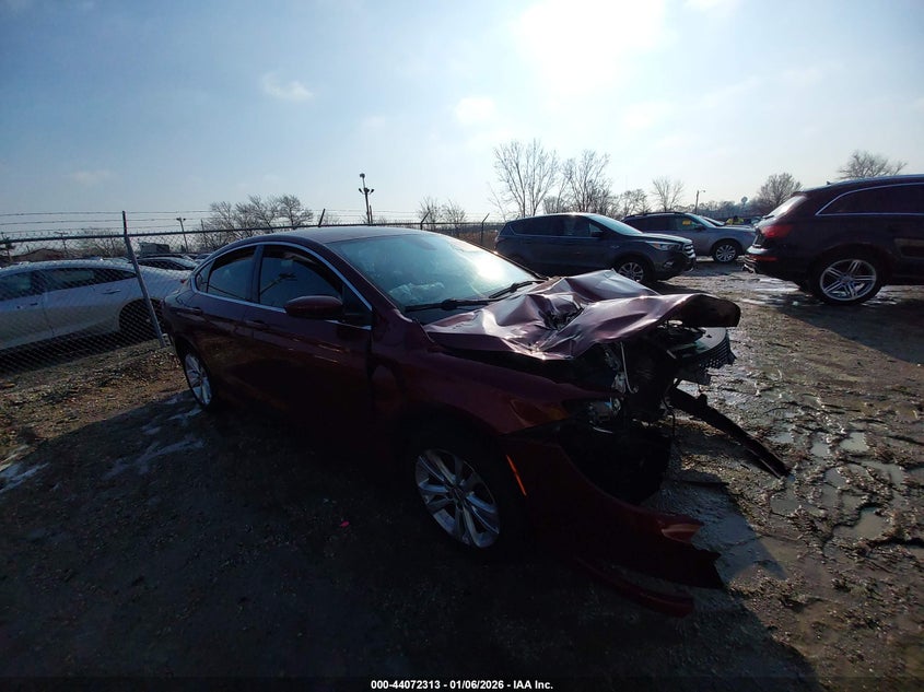 2016 Chrysler 200 Touring