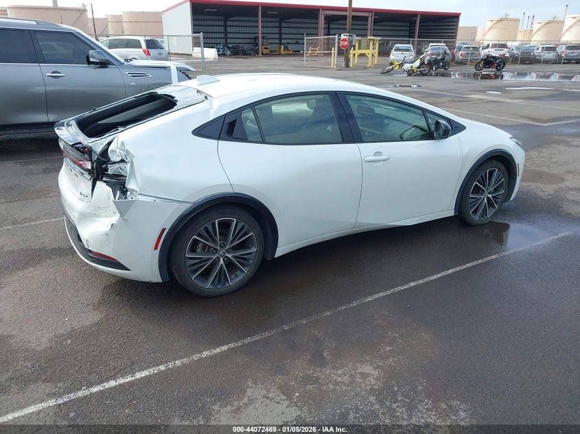 2024 Toyota Prius Xle