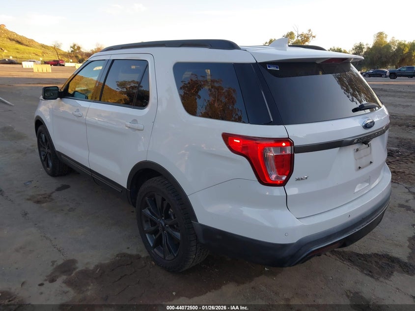 Vin: 1fm5k7d89hgd64232, lot: 44568328, ford explorer xlt 20173