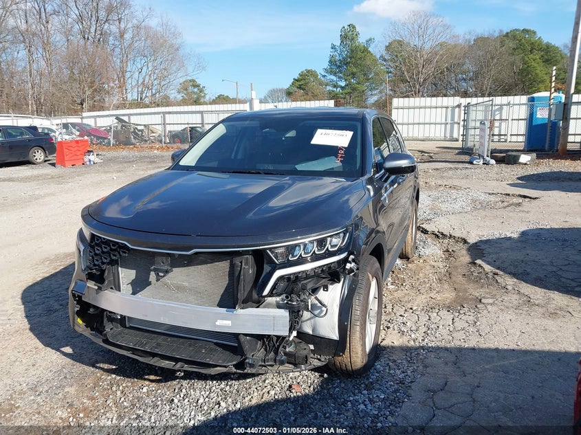 Vin: 5xyrgdlc9pg191745, lot: 44568331, kia sorento lx 20232