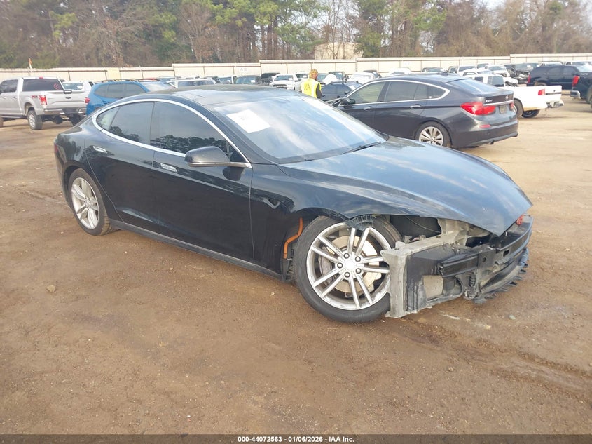 2014 Tesla Model S P85