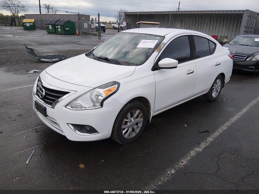 2017 Nissan Versa 1.6 Sv