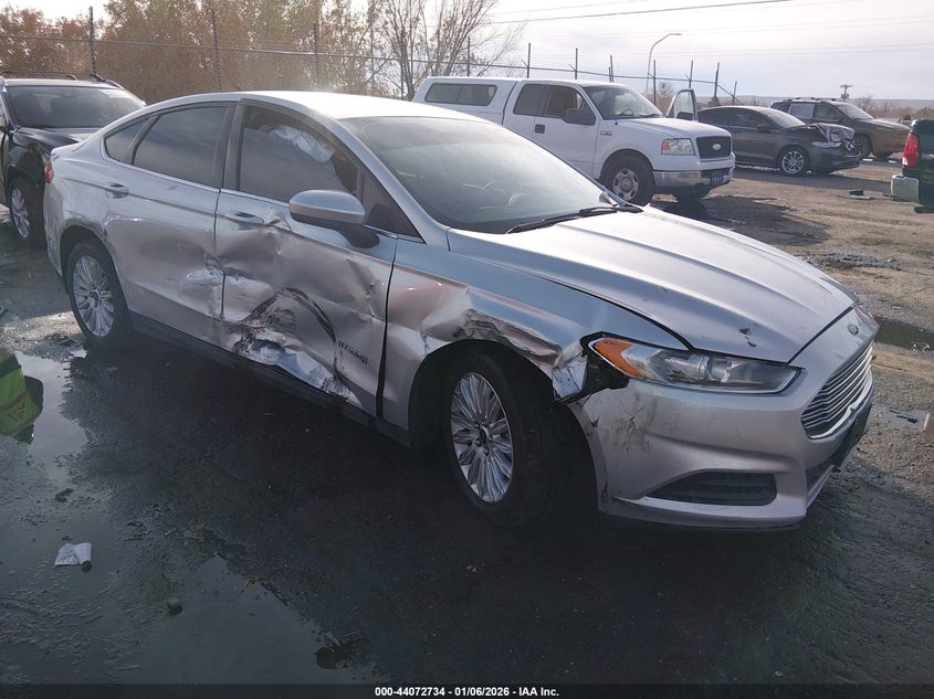 2015 Ford Fusion Hybrid S