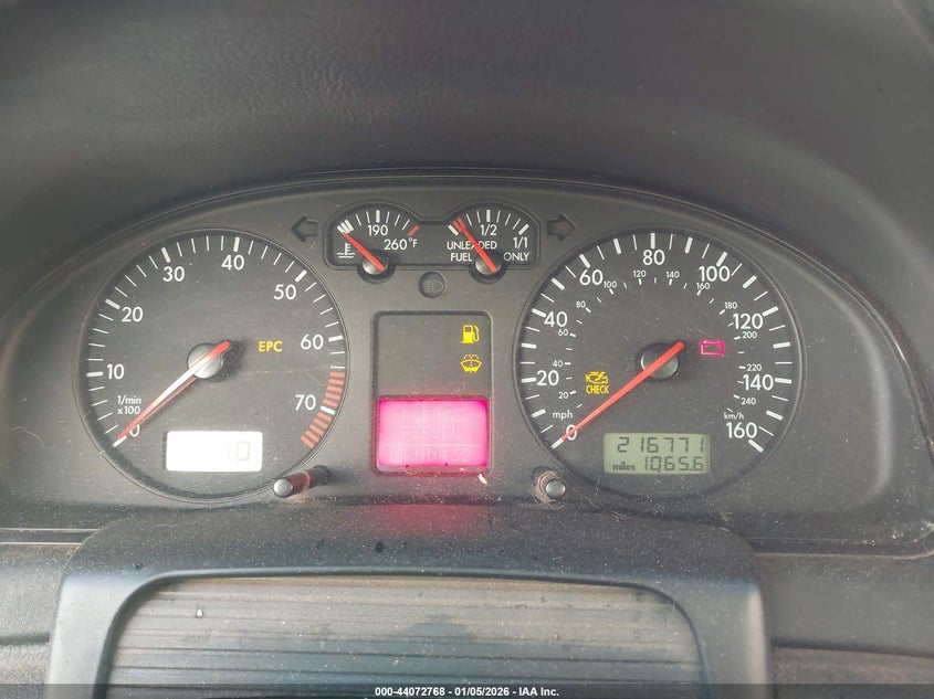 2000 Volkswagen Passat Glx VIN: WVWPD23B8YP210280 Lot: 44072768