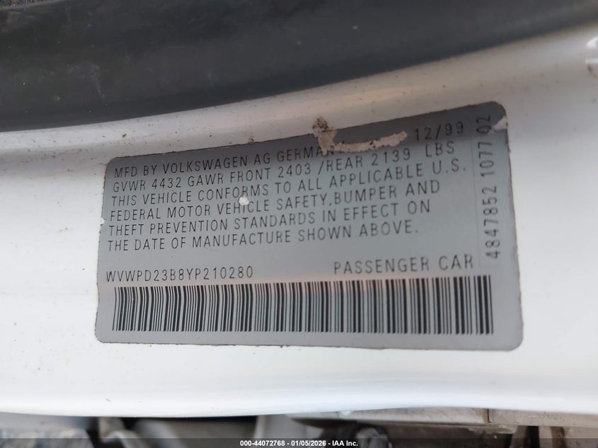 2000 Volkswagen Passat Glx VIN: WVWPD23B8YP210280 Lot: 44072768